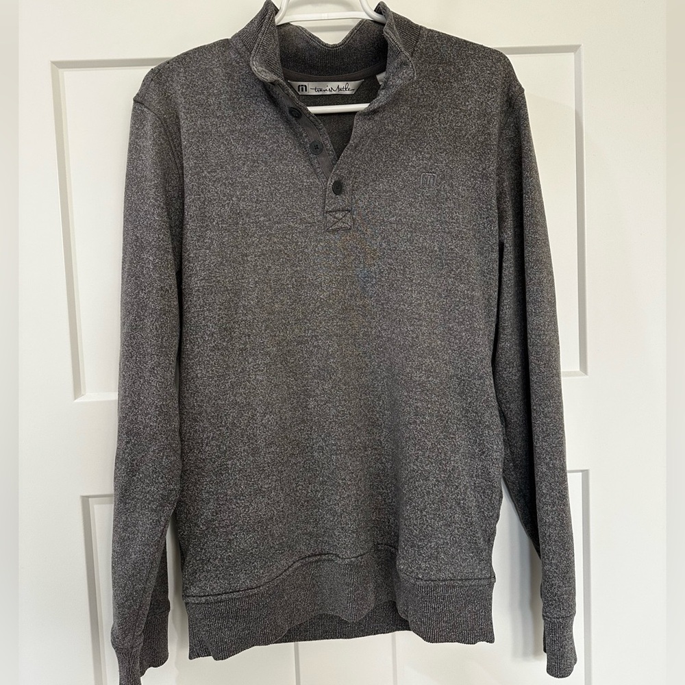 TravisMathew Men’s Button Up Sweater Medium